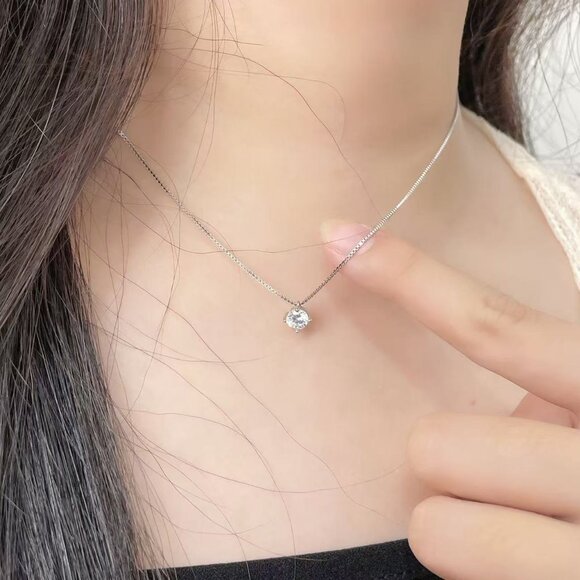 Exquisite 925 Silver Diamond Necklace – Crafted for Timeless Sophistication - Picture 4 of 6